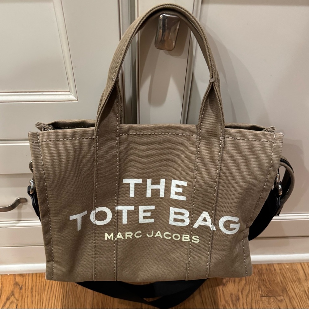 Marc Jacobs The Canvas Medium Tote Bag